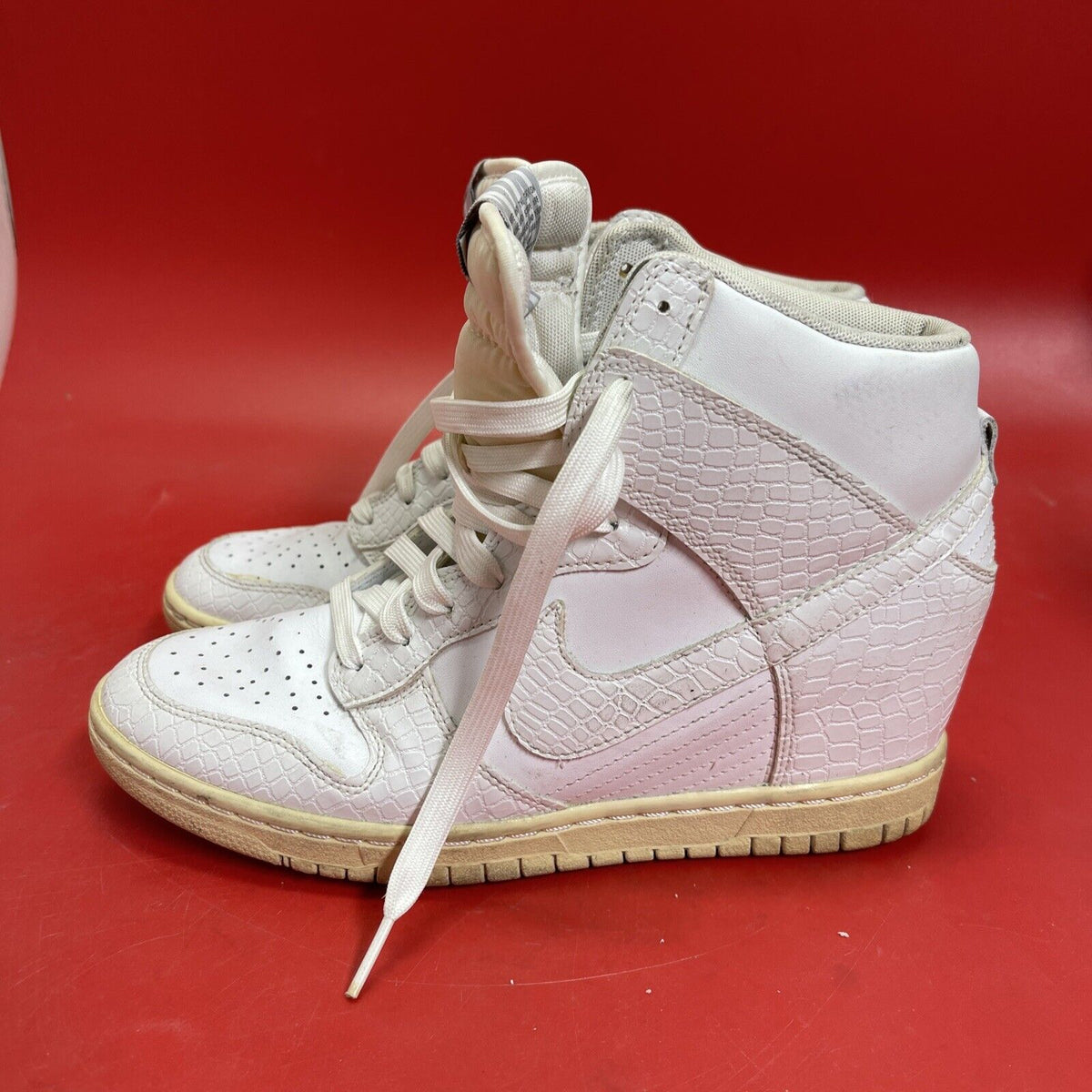 Womens NIke Court Vision Mid Top “Triple White” Shoes Size 9