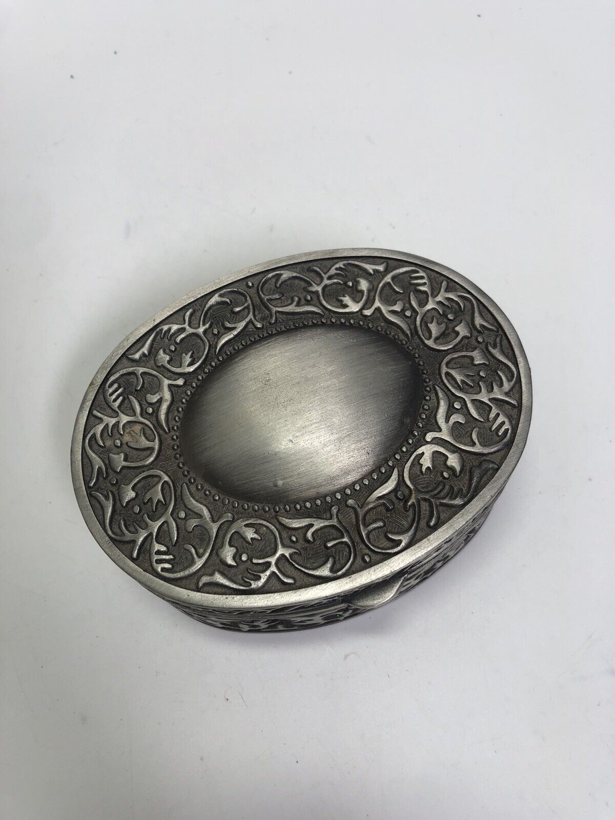 Vintage Silver Tone Acanthus Scroll Trinket Jewelry Box Dark Academia