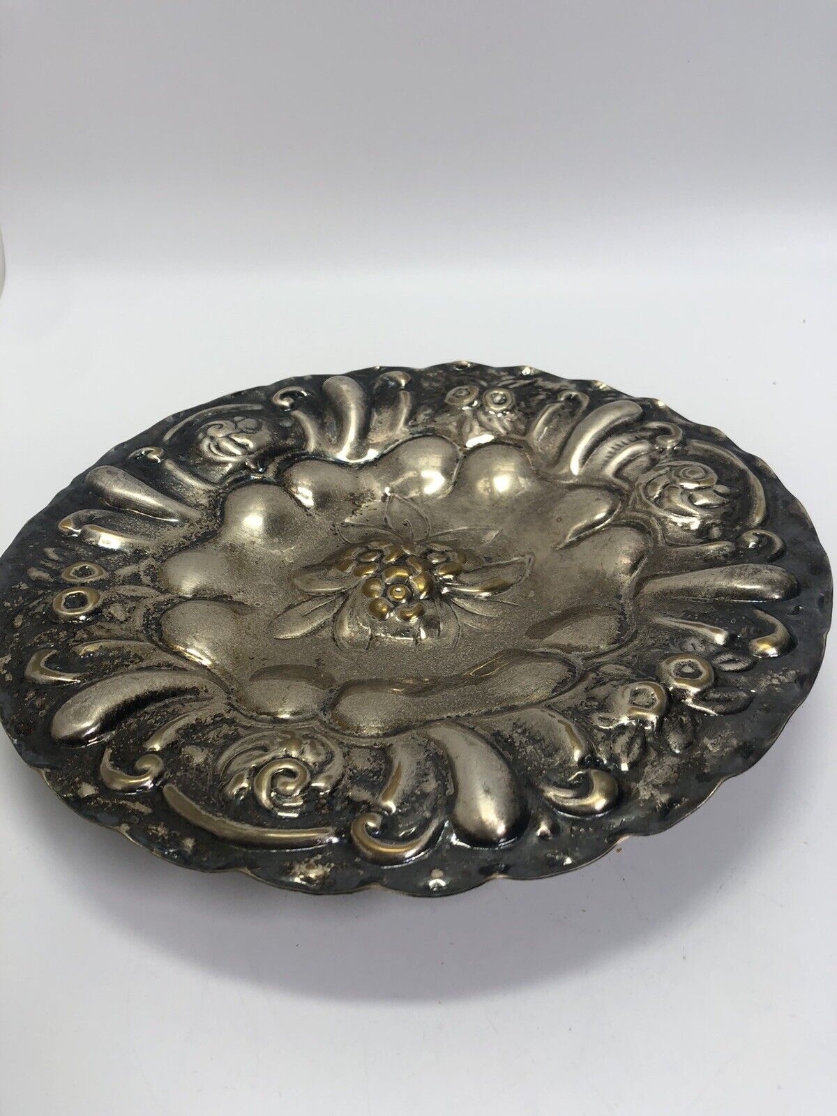 Crosby Silverplate Platter Tray Oval Seashell Scrollwork Edging Embossed