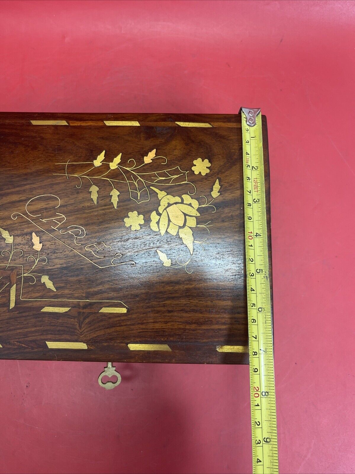 Vintage Handmade Inlaid Wood Jewelry Box W/Key,Gold Inlaid Design,10"x 7"x4"