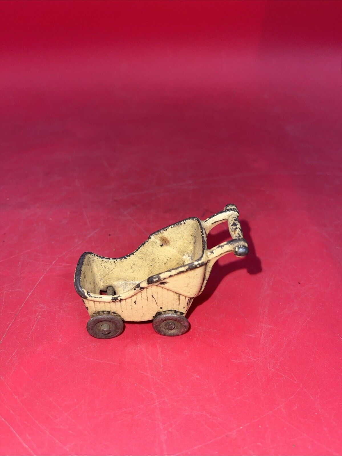 ANTIQUE CAST IRON BABY CARRIAGE, DOLLHOUSE MINIATURE