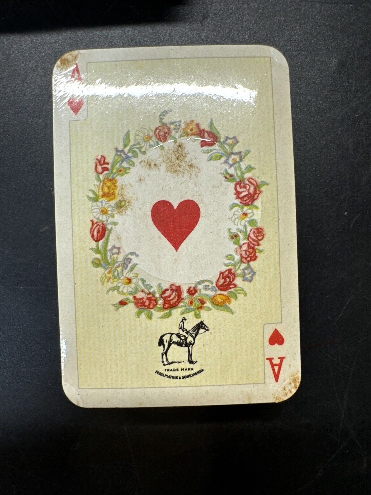 FERD-PIATNIK & SOHNE- PLAYER CARDS- 2 DECKS #119