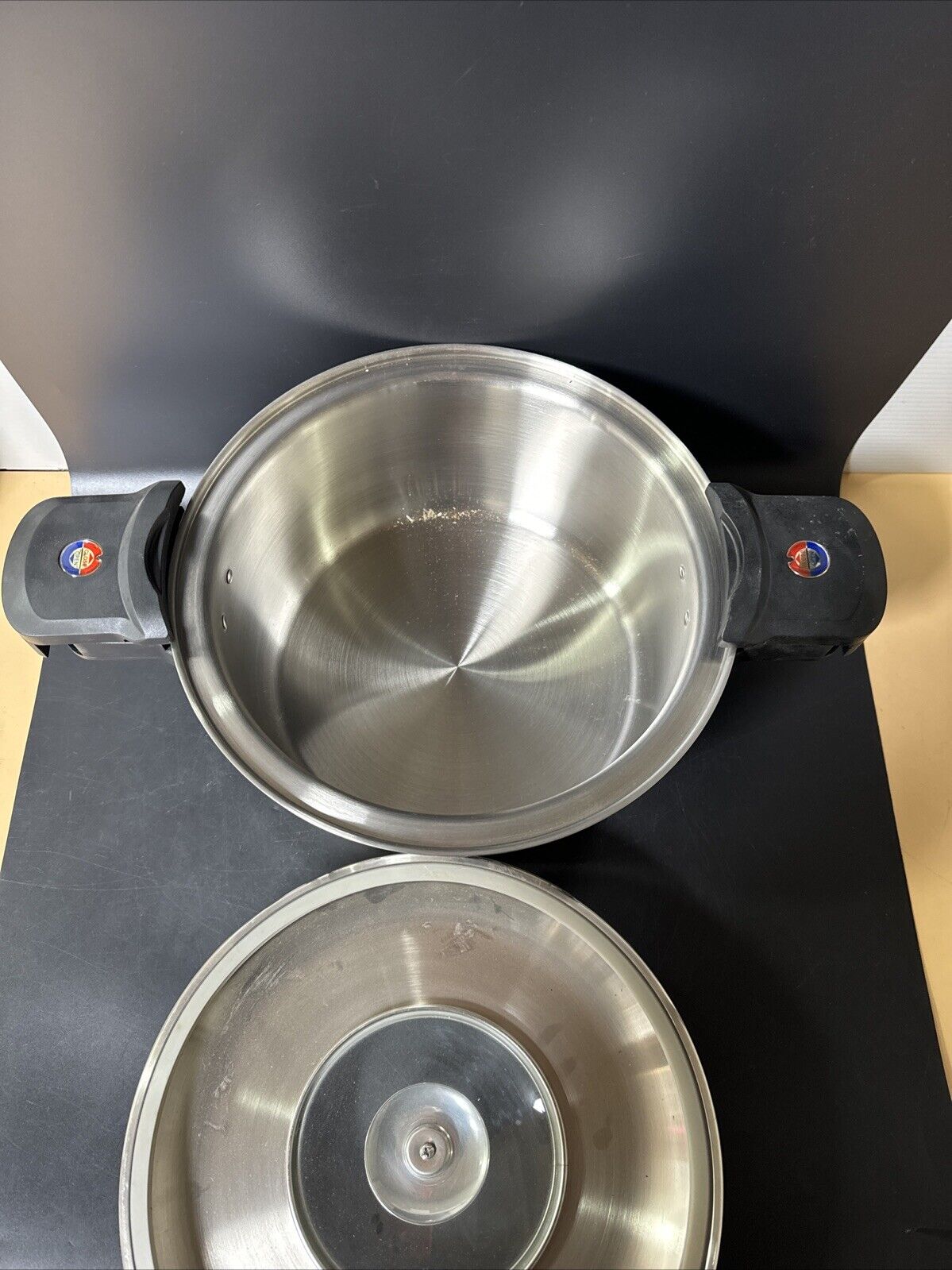 ULTREX Stainless Steel Pressure Cooker With Lid T304