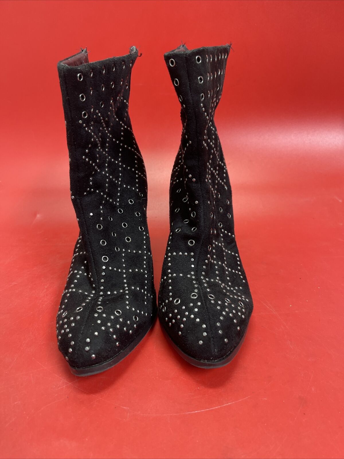 Boots Women Black size 9 M