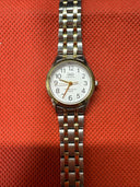Ladies Q&Q Quartz Watch Water Resist 3 Bar/ Works