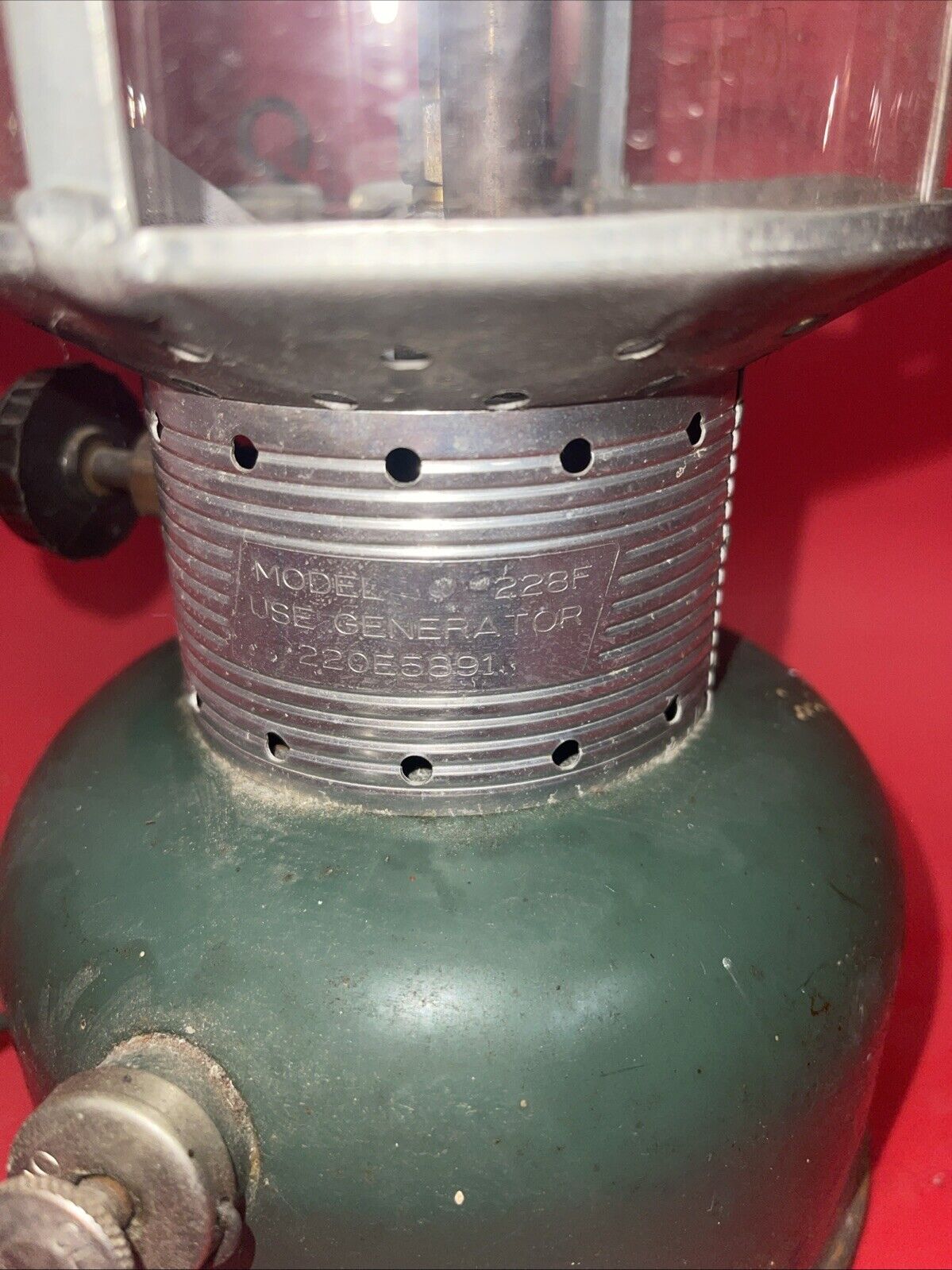 Vintage Coleman #228F Double Mantle Lantern Big Hat