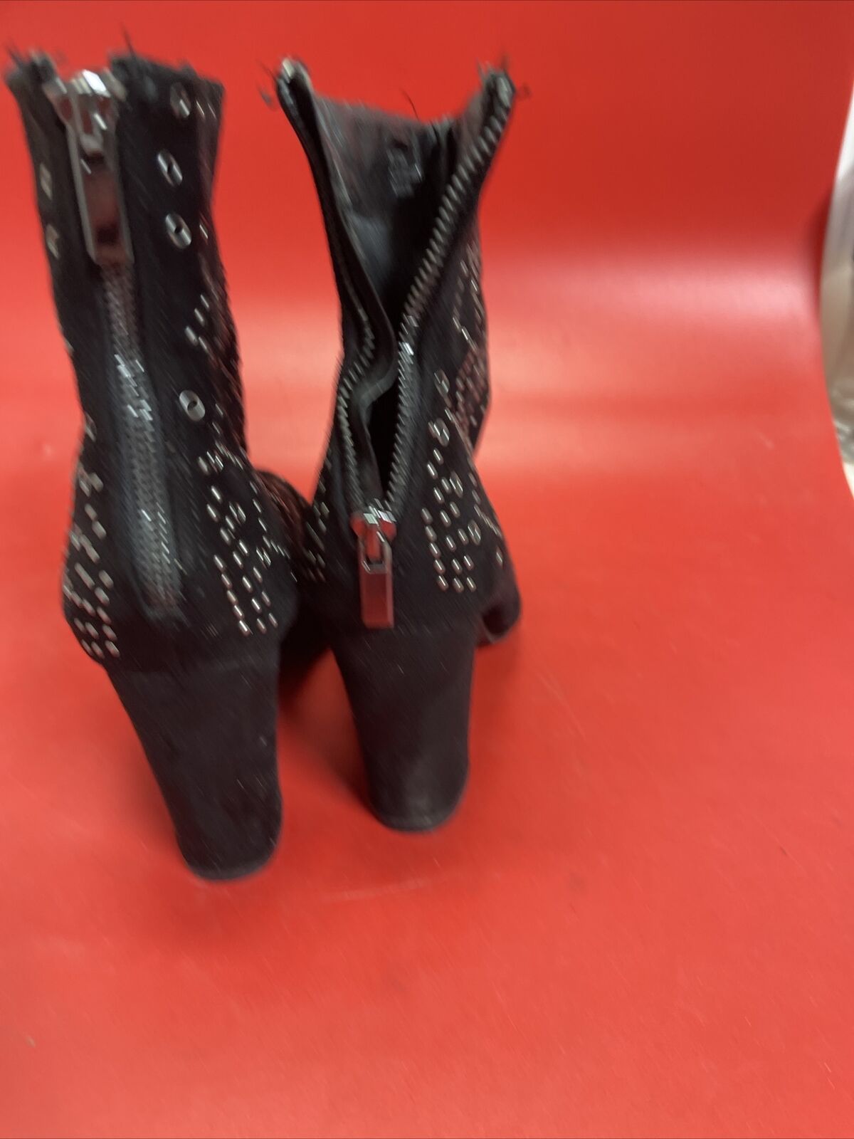 Boots Women Black size 9 M
