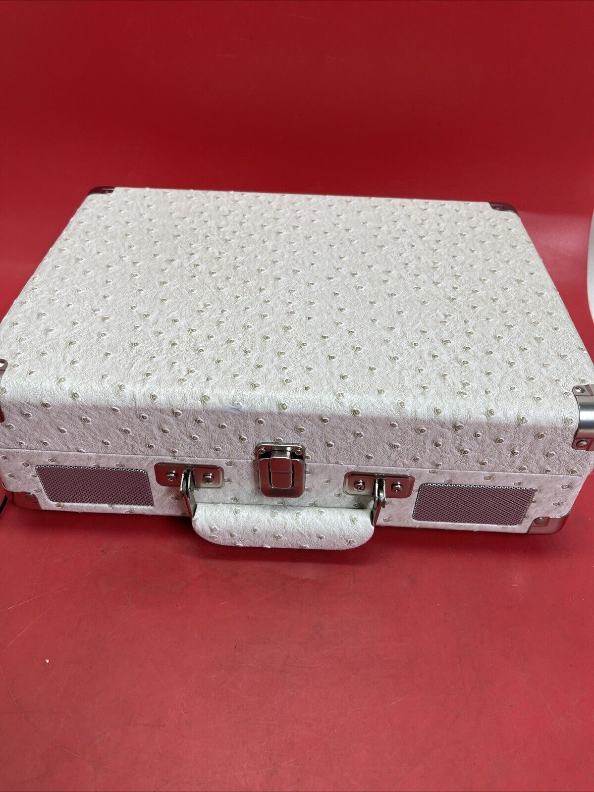 Crosley Cruiser Plus Portable Turntable Built Speakers Bluetooth WHITE OSTRICH