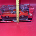 Showcasts 1969 Pontiac GTO Judge 1:24 Damage Box