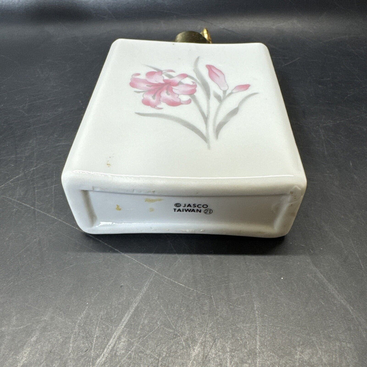 Vintage Perfume Atomizer Bottles Floral Design/ Lot Of 3