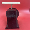 MONTGOMARY WARD FAMILY SCALE 1 TO 24 Pounds farmhouse Mercantile vintage scale