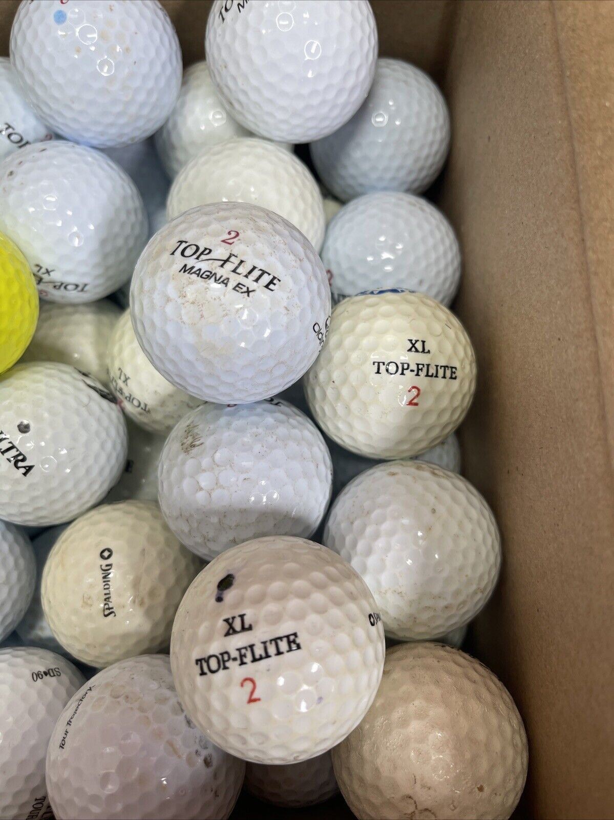 Mixed Lot Of 100  Assorted Golf Balls
