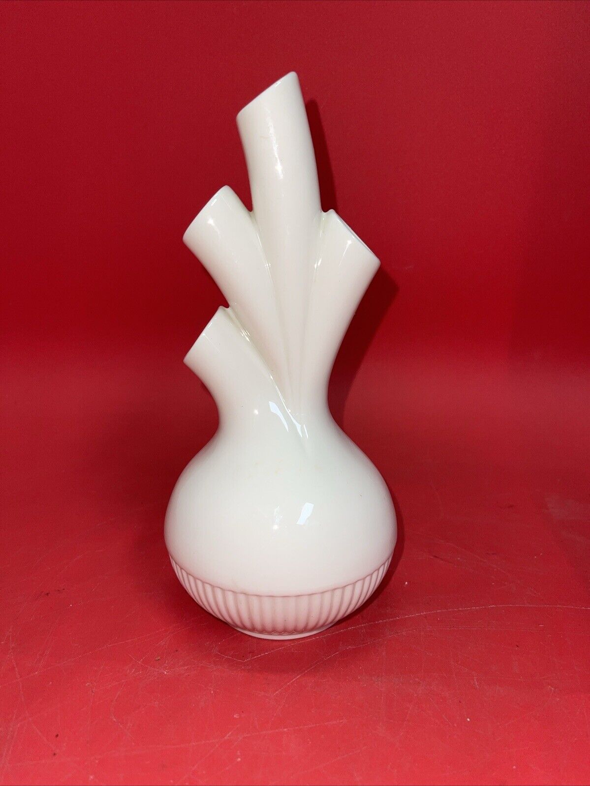 Vintage Lenox USA Aorta Heart Ivory 4 Stem Bud Vase Ribbed Edge