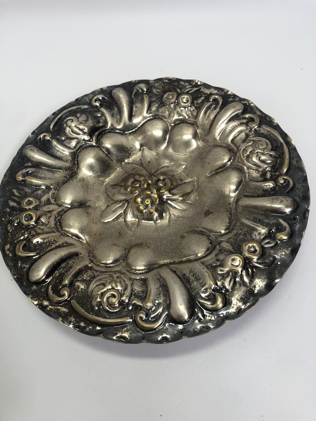 Crosby Silverplate Platter Tray Oval Seashell Scrollwork Edging Embossed