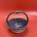 Ceramic basket with handle