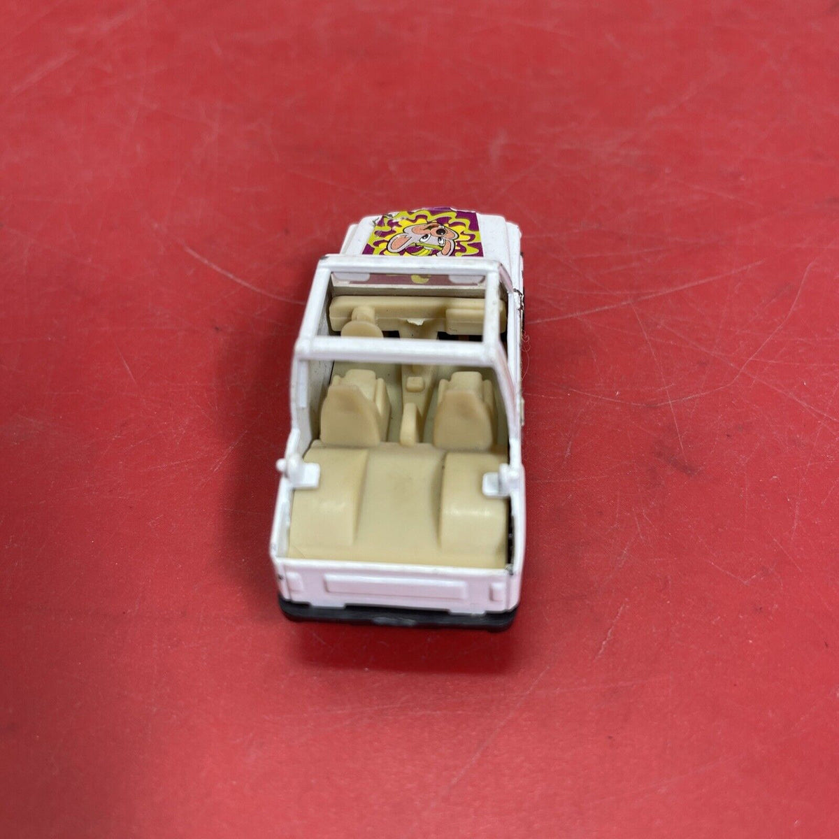 Very rare Suzuki Sj Samurai Jimny 1/64 Chuck e Cheese white original