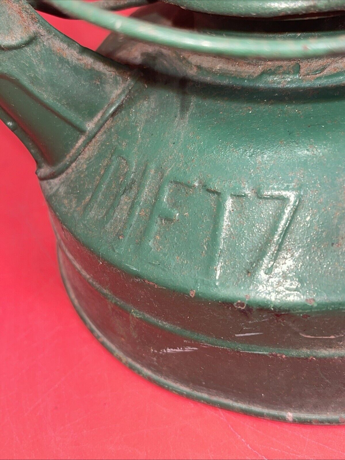 Vintage DIETZ Little Wizzard Vesta New York USA Globe Lantern Dented 12"