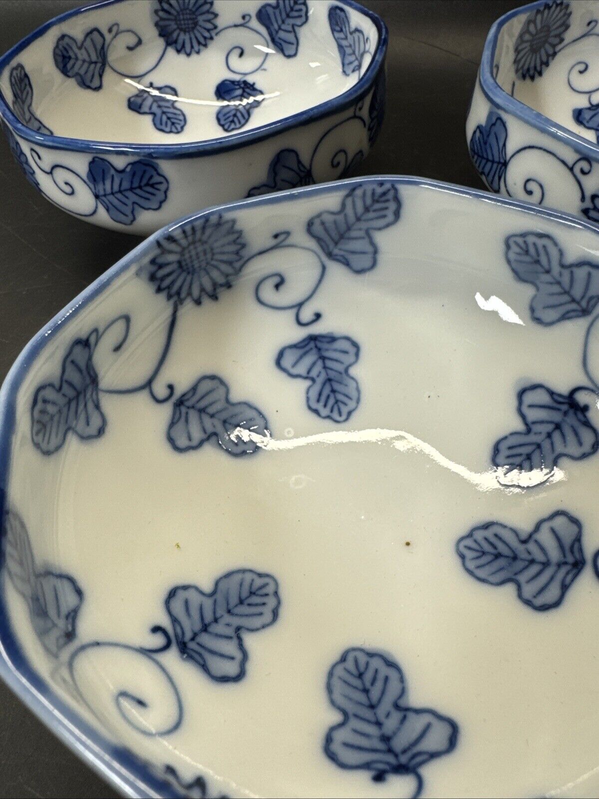 Vintage Otigiri Octagon OMC Japan China Blue White Leaf Rice Bowl/ Set Of 3