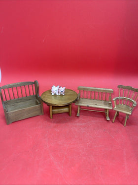 Vintage Dollhouse Furniture Lot #4