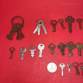 Vintage Cabinet Open Barrel Key Lot ~ 35 Keys ~ Different Sizes & Shapes ~ lot 1