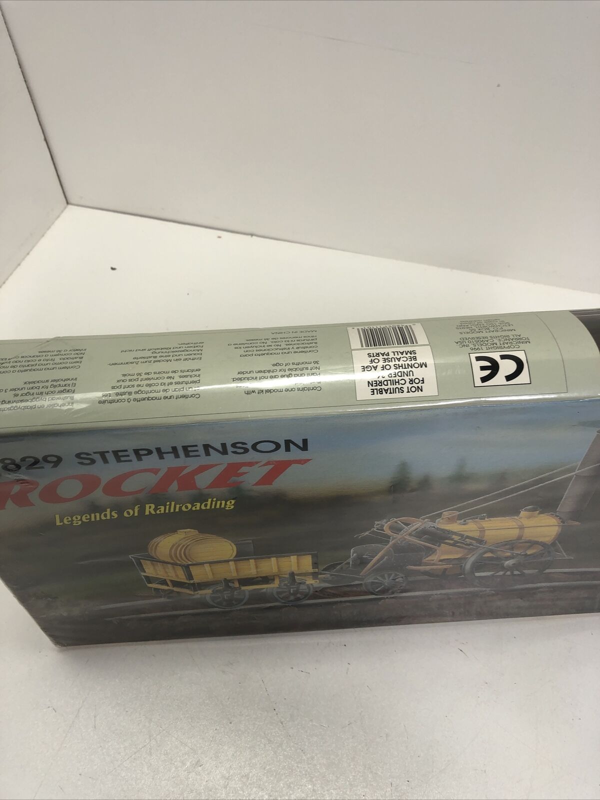 Minicraft 11101 1:26 Scale 1829 Stephenson Rocket Model Kit