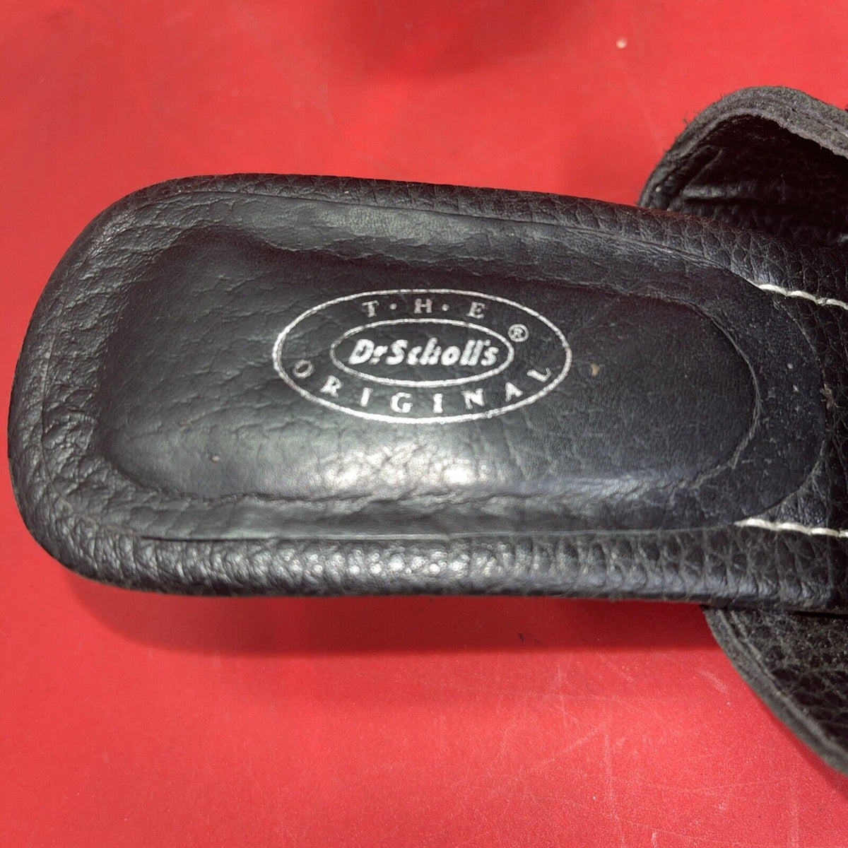 DR. SCHOLL'S SIZE 8 1/2 M  "ZODIAC" BLACK LEATHER  SANDAL w/ SILVER BUCKLE