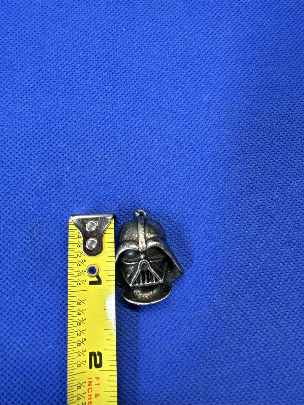 Star Wars Disney Darth Vader #1 Dad In the Galaxy Pin And Pendant