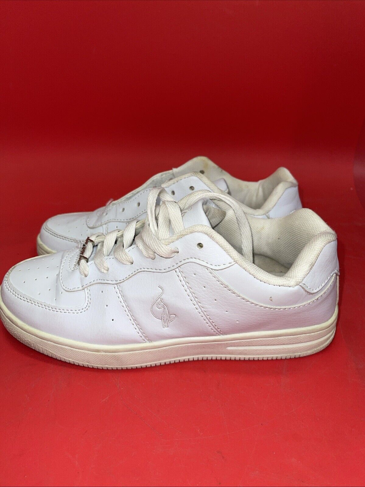 Baby Phat White Leather Sneakers Shoes w Jewel Embellishment Womens Size 8