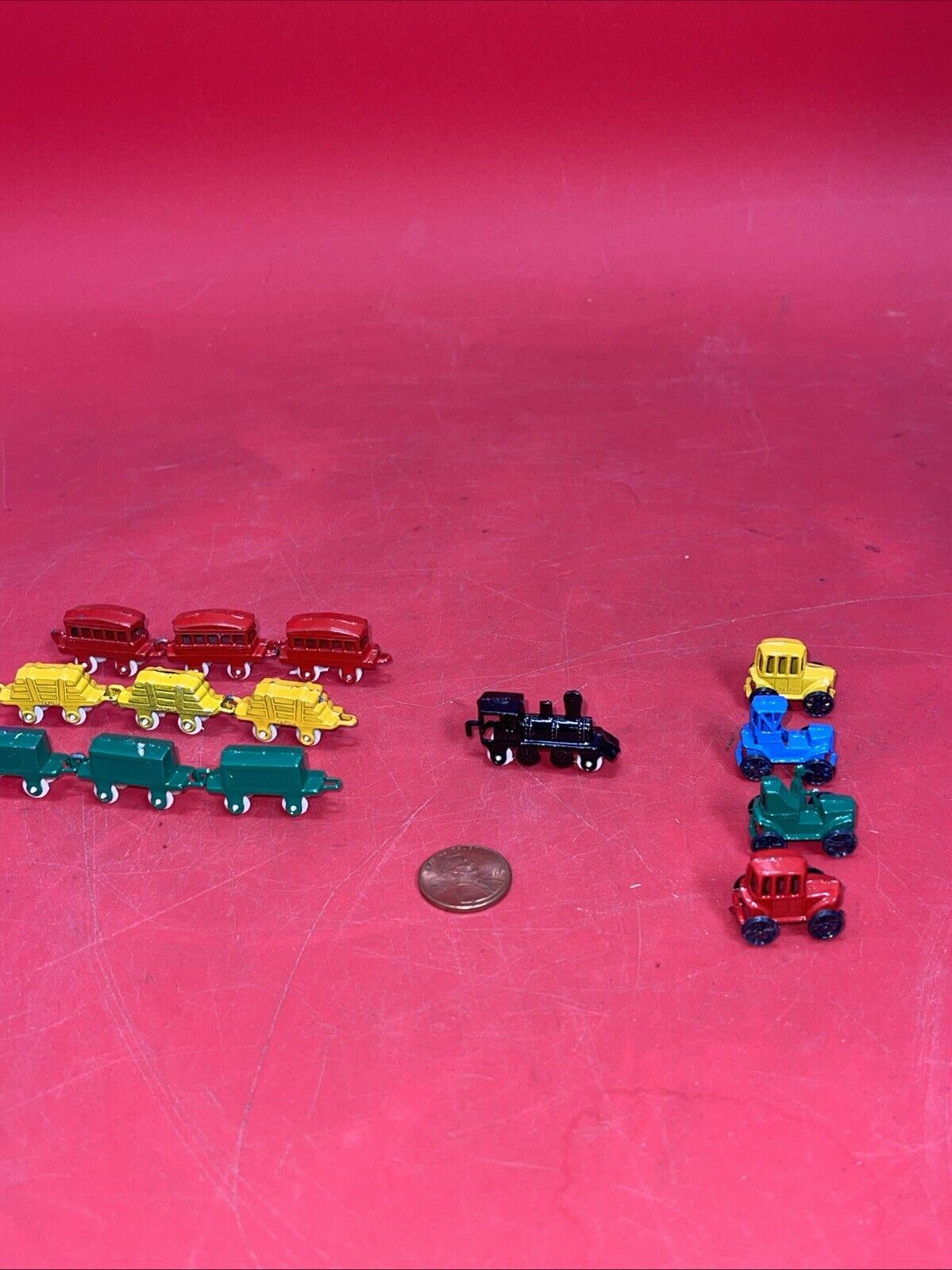 14 Vintage 1950's Tiny Miniature Antique Die Cast Metal Cars Train Made in Japan