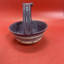 Ceramic basket with handle