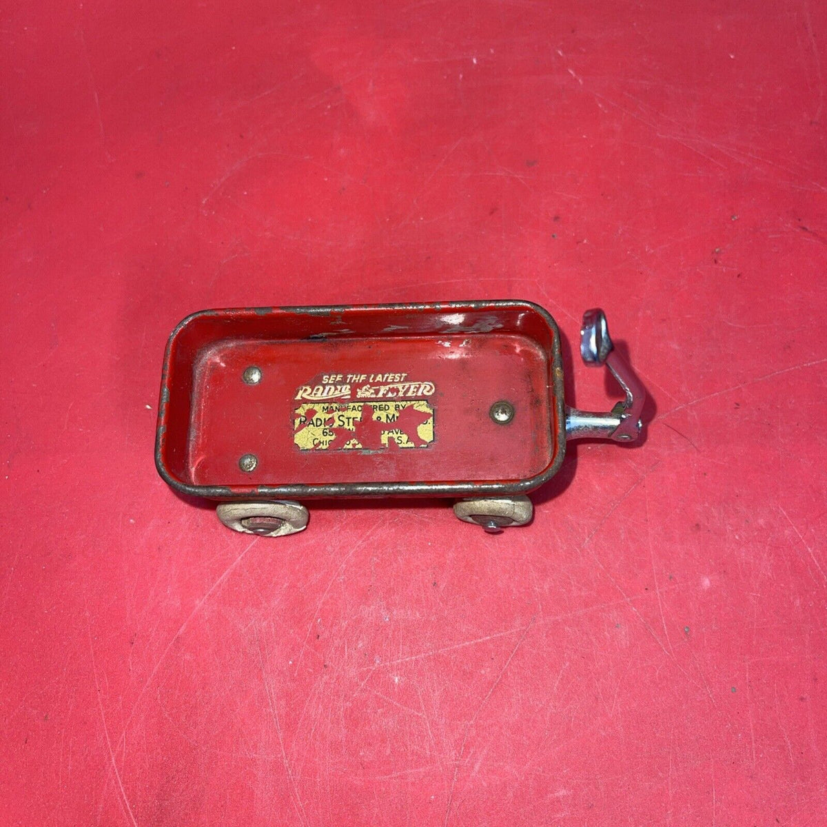 VINTAGE 1930'S RADIO FLYER PULL WAGON