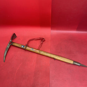 Vintage Stubai Aschenbrenner Ice Axe~Austria~27”