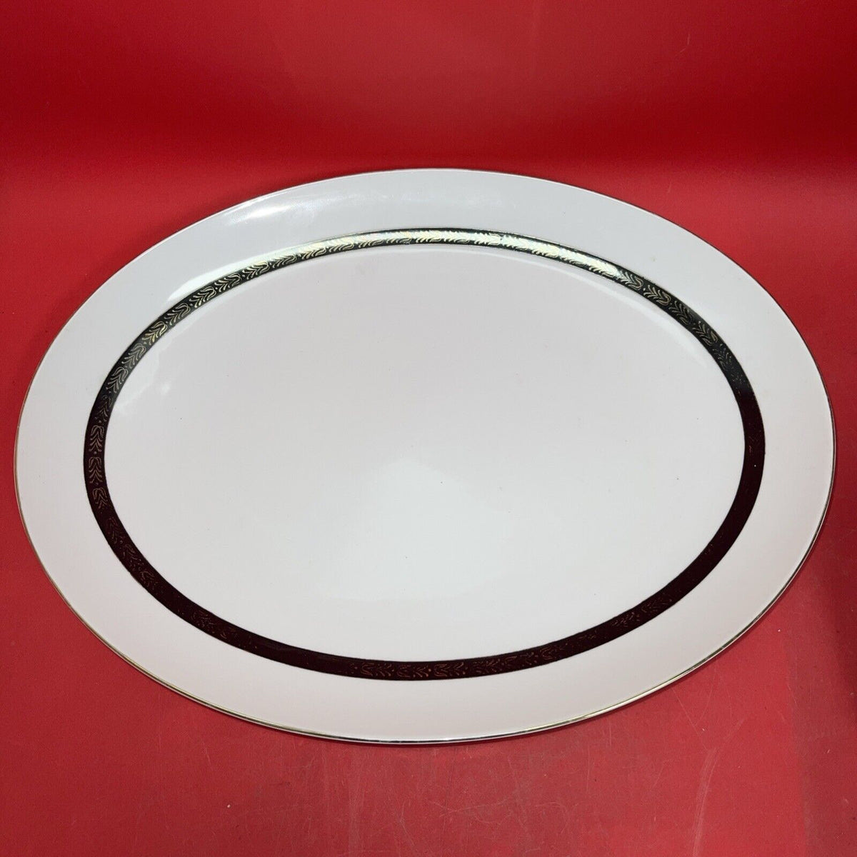 A Mikasa Fine China Narumi Large Serving Platter &  Divided Dish  #5353