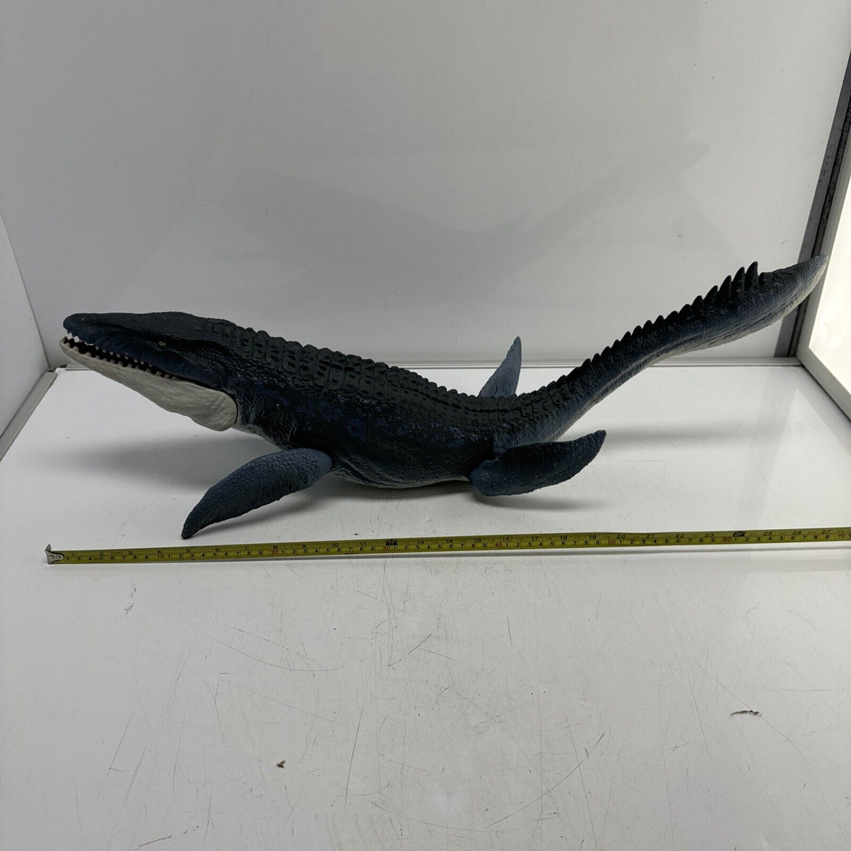 Jurassic World Park Real Feel Mosasaurus 28” Sea Dinosaur Toy Large
