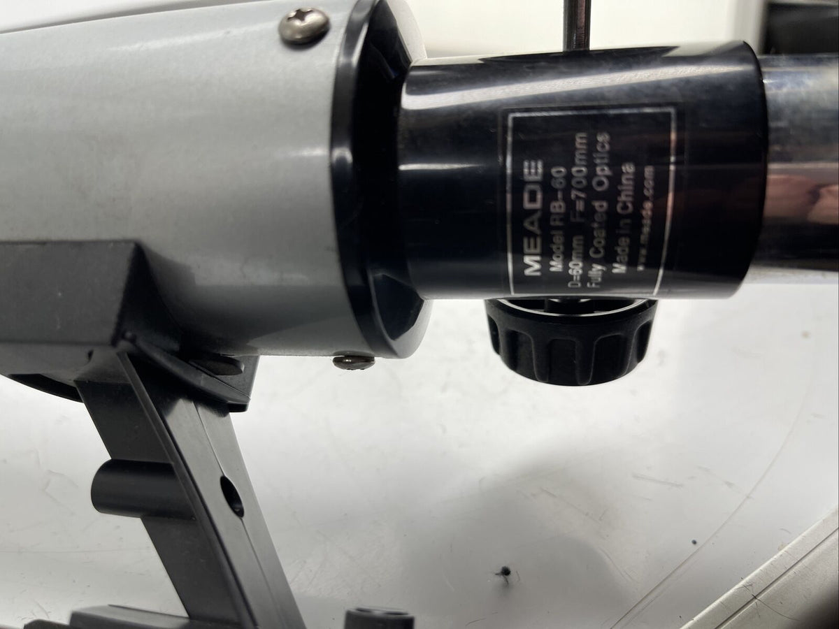 MEADE Model RB-60 D=60mm F=700mm  Series  Reflecting Telescope