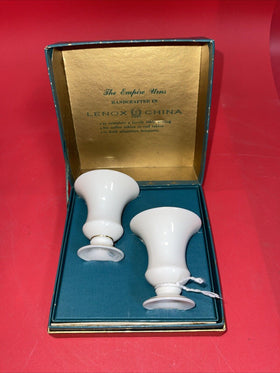 VINTAGE LENOX THE EMPIRE URNS PAIR OF CIGARETTE URNS 2 1/2" TALL  IN BOX