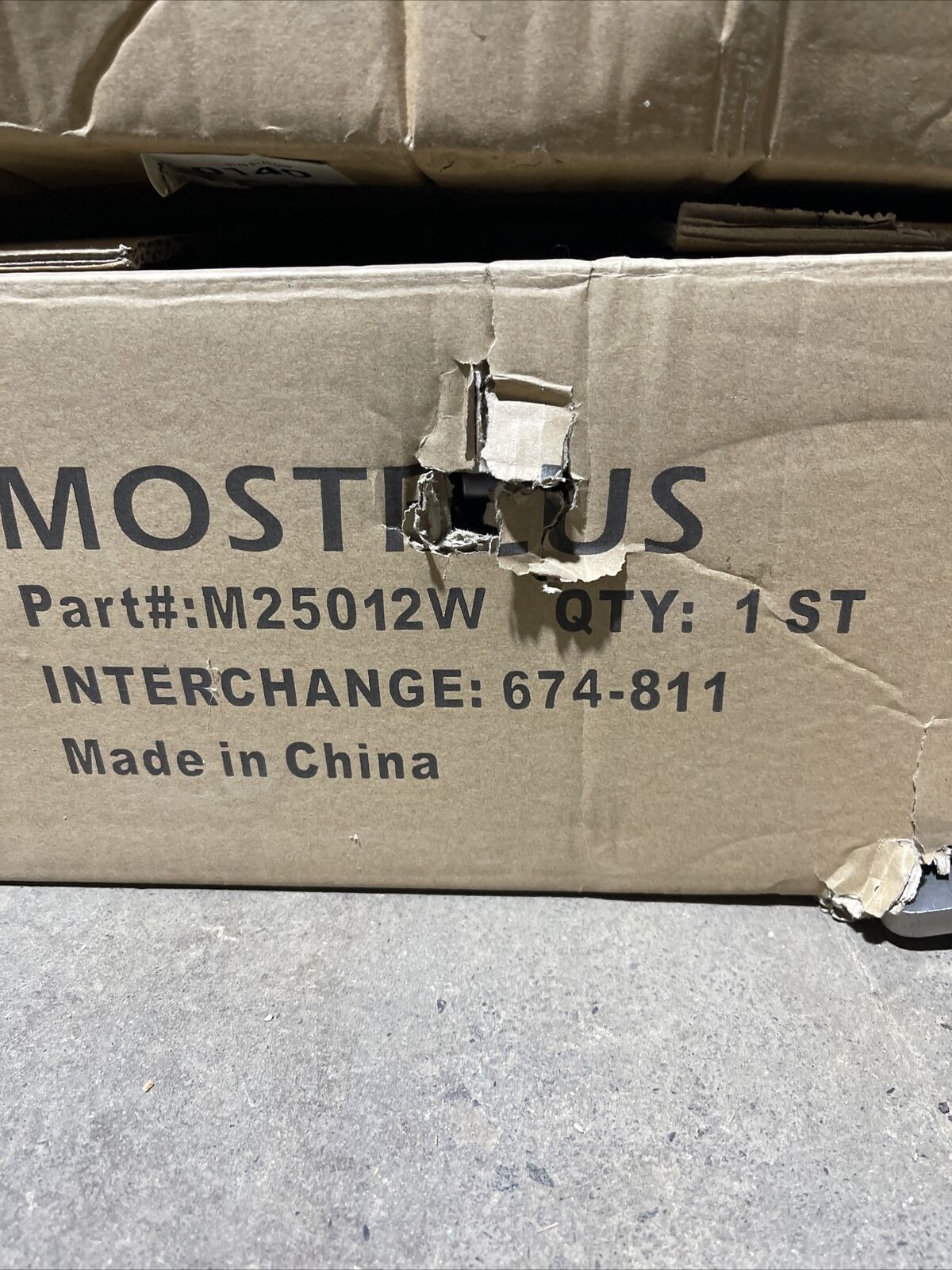MOSTPLUS M25012W Exhaust Manifold w/Catalytic Converter