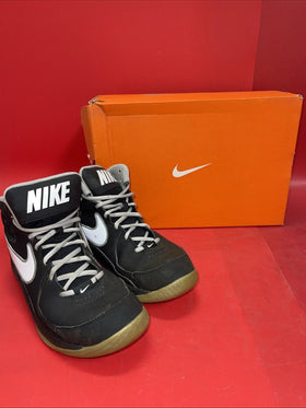 Nike "Overplay Vll" Black Basketball Shoes Women's 9.5
