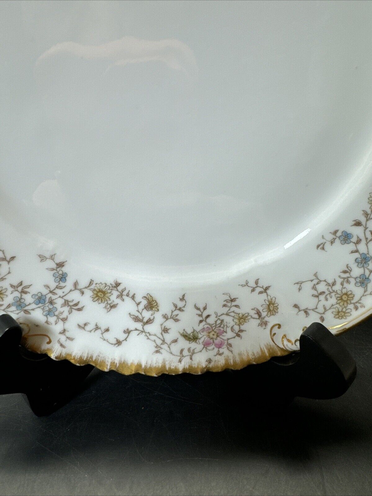 CH Field Haviland Limoges Round Plate Flowers Gold Trim