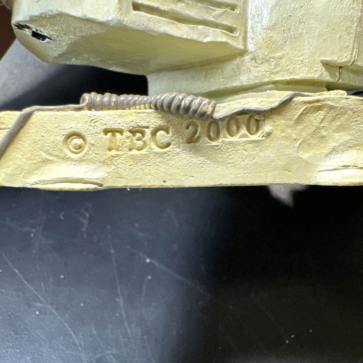 Boyds Bears & Friends, " Ms Griz...Keeping it Together"  Item # 4105/ 2000