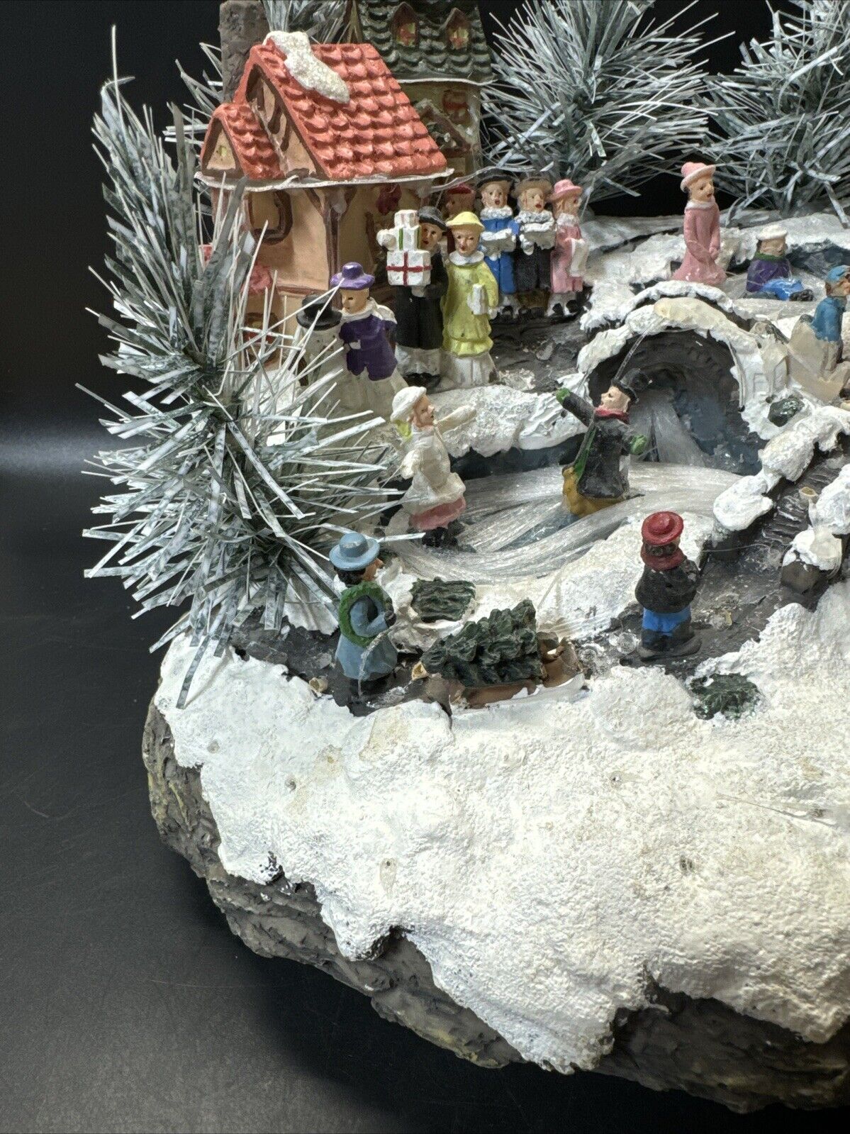 Vintage Christmas Village/ No Charge, Untested!!!