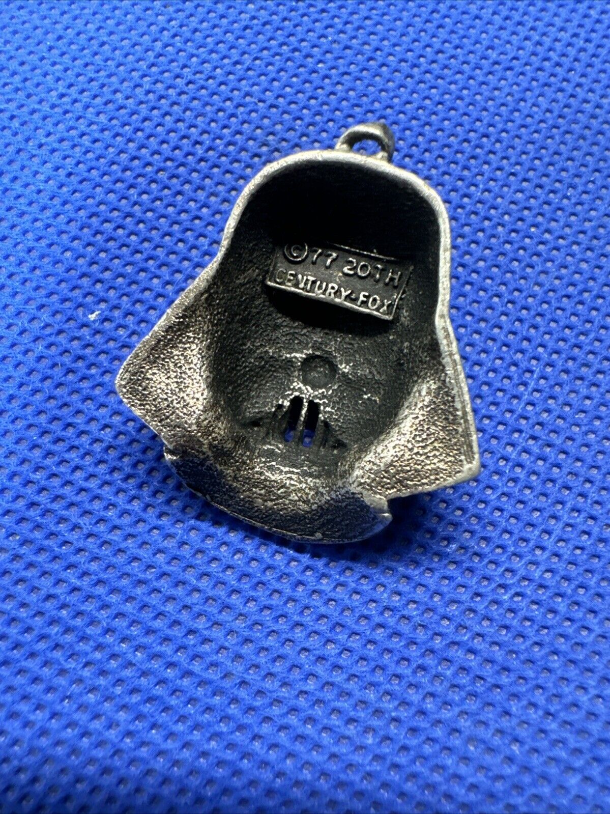 Star Wars Disney Darth Vader #1 Dad In the Galaxy Pin And Pendant