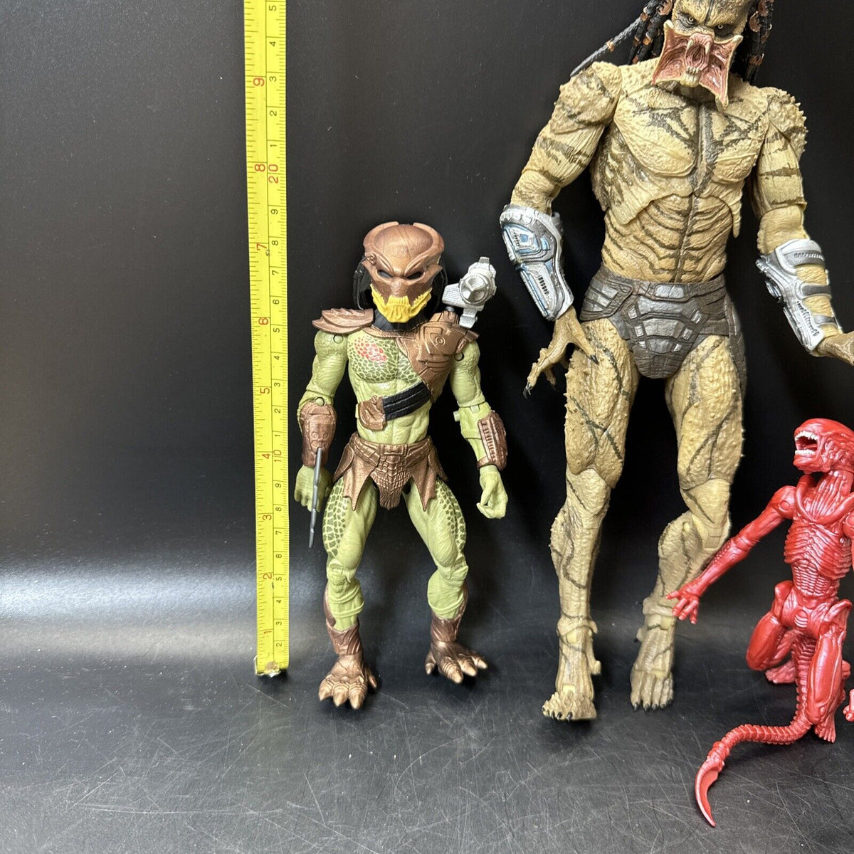 Lot Of 3 Predator & Alien Figures, #7