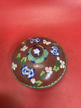 Antique Chinese pot/bowl with tin lid