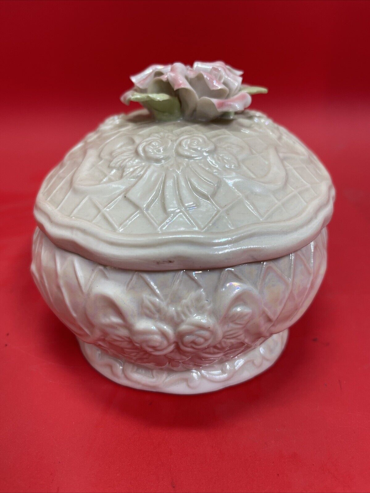 Porcelain Embossed Trinket Box Lidded Roses