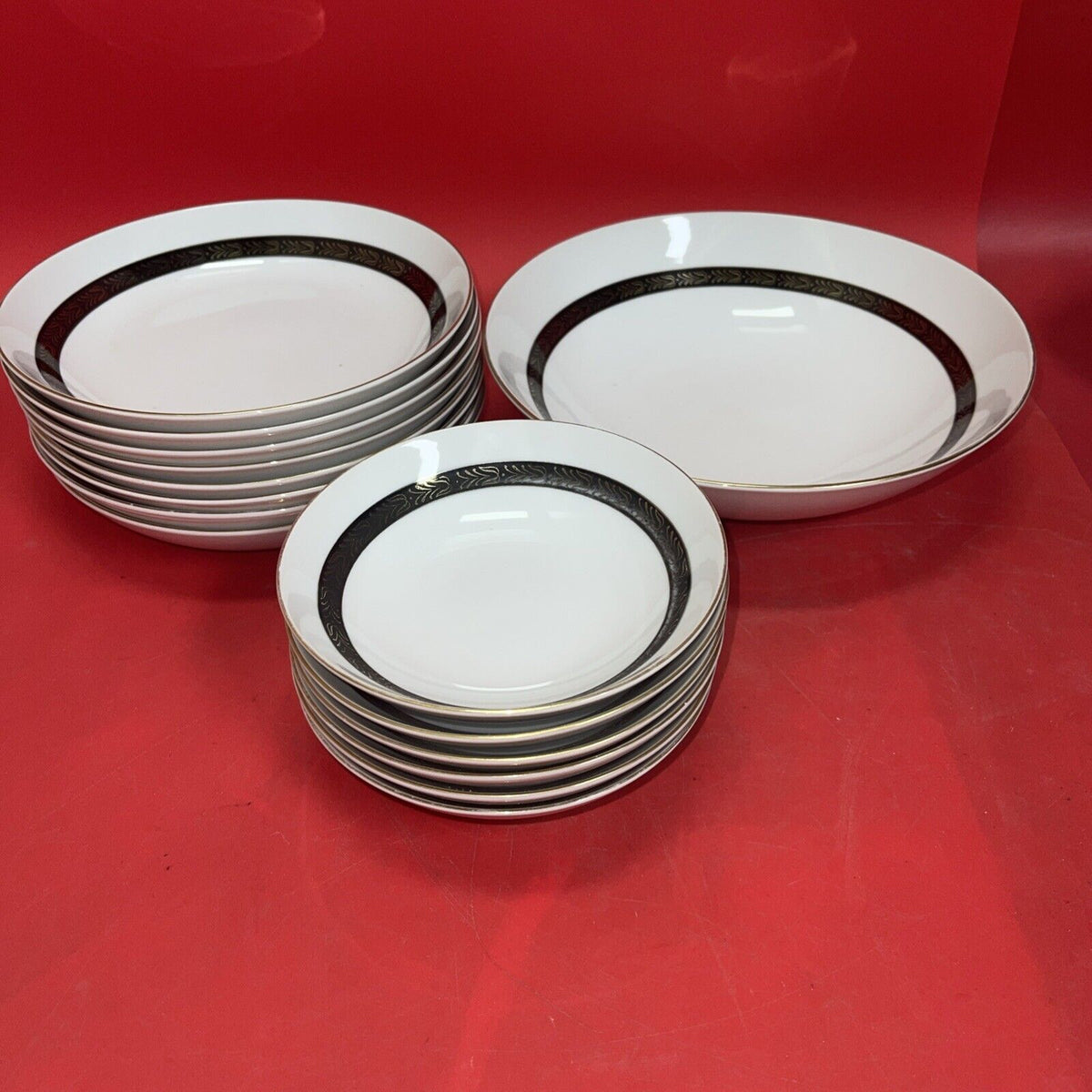 Mikasa Fine China Narumi Plaza 5353 BowlsPlate  Lot 15 (9”,7.5”,5.5”)