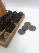 Vintage L.E. Mason Old English Letter Coaster Badge Set Silent Buttler Disc +Box