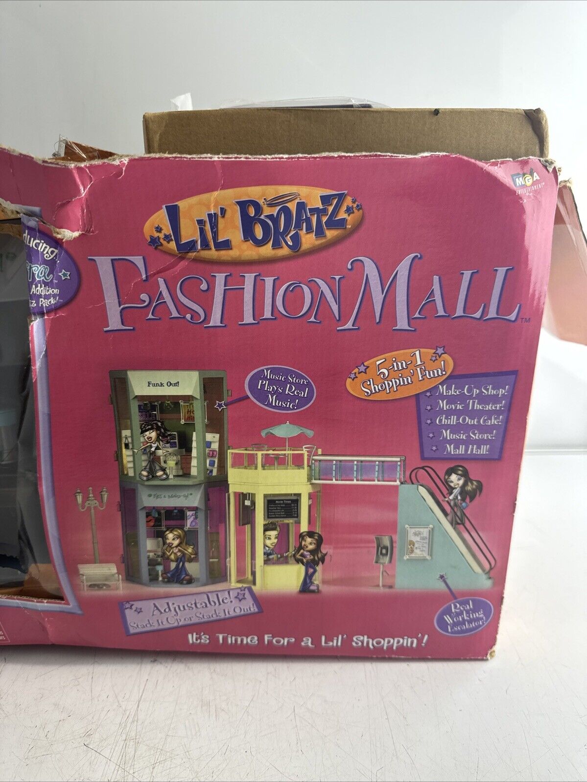 Lil Bratz Fashion Mall Playset/ Used, The Box Is Damage