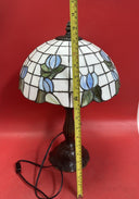 Baroque Mini Blossom Pattern Table Lamp Traditional Stained Glass Tiffany Light