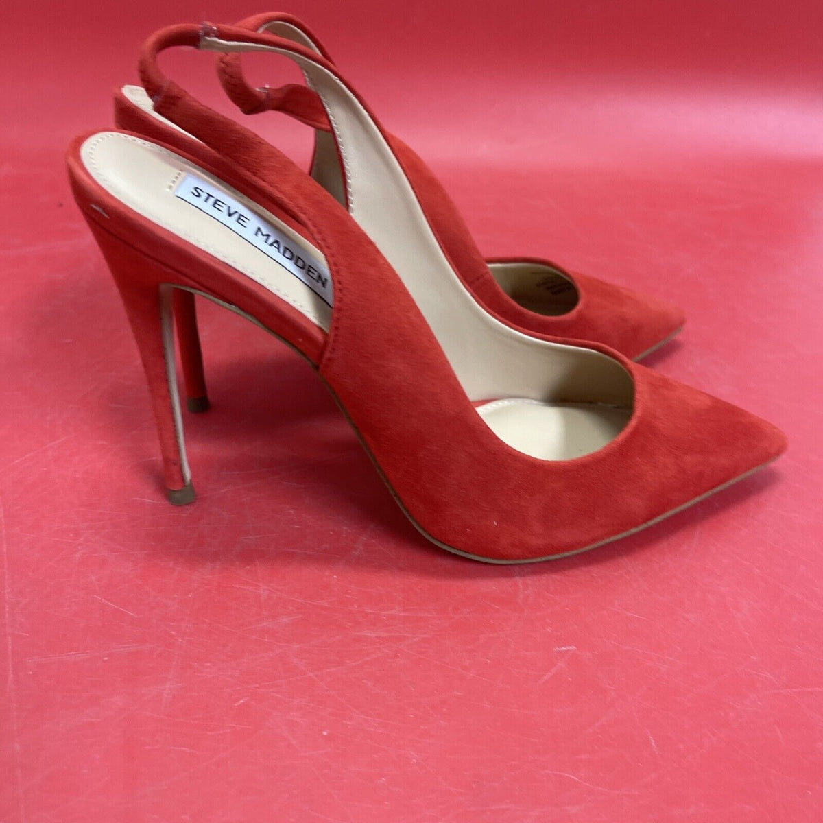 Steve Madden Dulce - Red Suede - 8 M